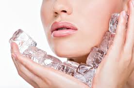 Is ice good for pimples ?